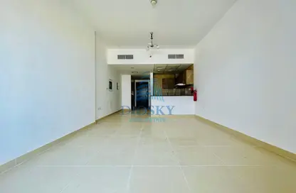 Apartment - Studio - 1 Bathroom for rent in UniEstate Prime Tower - Jumeirah Village Circle - Dubai