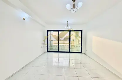 Apartment - 2 Bedrooms - 2 Bathrooms for rent in White Crown Building - Sheikh Zayed Road - Dubai