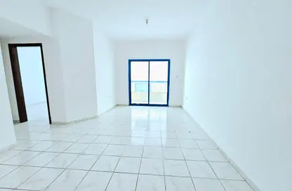 Apartment - 2 Bedrooms - 2 Bathrooms for rent in Dar Al Majaz - Jamal Abdul Nasser Street - Al Majaz - Sharjah