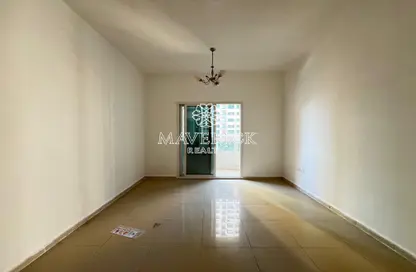 Empty Room image for: Apartment - 1 Bedroom - 1 Bathroom for rent in New Al Taawun Road - Al Taawun - Sharjah, Image 1