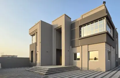 فيلا - 6 غرف نوم - 7 حمامات للايجار في الرفاع - رأس الخيمة