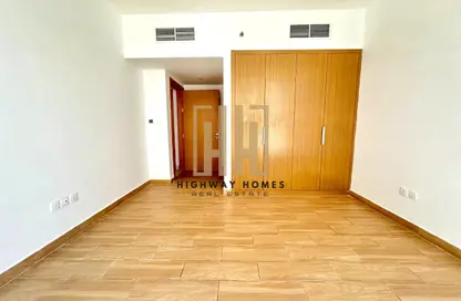 Apartment - 2 Bedrooms - 3 Bathrooms for rent in Muwailih Building - Muwaileh - Sharjah