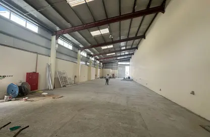 Warehouse - Studio - 1 Bathroom for rent in Al Sajaa Industrial - Al Sajaa - Sharjah