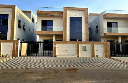 Villa - 5 Bedrooms - 7 Bathrooms for sale in Al Yasmeen 1 - Al Yasmeen - Ajman