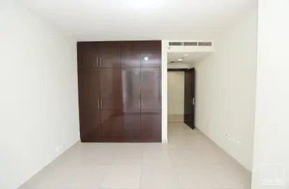 شقة - 2 غرف نوم - 3 حمامات للايجار في شاينين تاورز - الخالدية - أبوظبي
