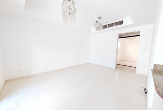 15998203 - صورة العقار 2