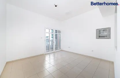 شقة - 2 غرف نوم - 3 حمامات للبيع في الصيف 2 - سيزون كوميونيتي - قرية الجميرا سركل - دبي