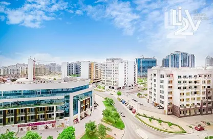 Apartment - 1 Bedroom - 2 Bathrooms for sale in Curve by Sentro - Arjan - Dubai