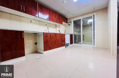 Apartment - 3 Bedrooms - 3 Bathrooms for rent in Al Wahda Street - Al Wahda - Abu Dhabi