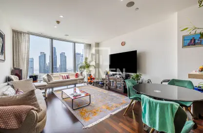 صورة لـ غرفة المعيشة شقة - 2 غرف نوم - 3 حمامات للبيع في برج خليفة - برج خليفة - دبي وسط المدينة - دبي ، صورة رقم 1