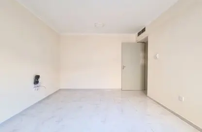 Apartment - 1 Bedroom - 2 Bathrooms for rent in Al Souk Al Kabeer - Bur Dubai - Dubai