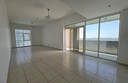 Apartment - 2 Bedrooms - 3 Bathrooms for rent in Olympic Park 3 - Olympic Park Towers - Dubai Sports City - Dubai