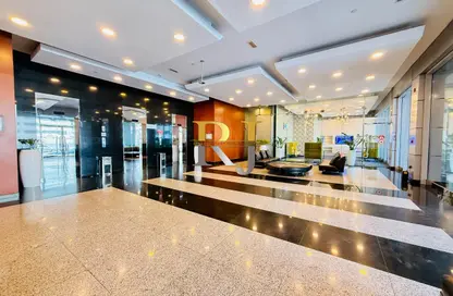 Apartment - 3 Bedrooms - 3 Bathrooms for rent in Silver Sands 2 - Mankhool - Bur Dubai - Dubai