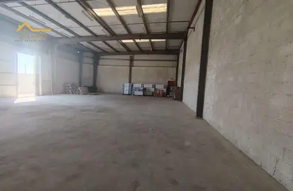 Warehouse - Studio - 1 Bathroom for rent in Al Sajaa S - Al Sajaa - Sharjah