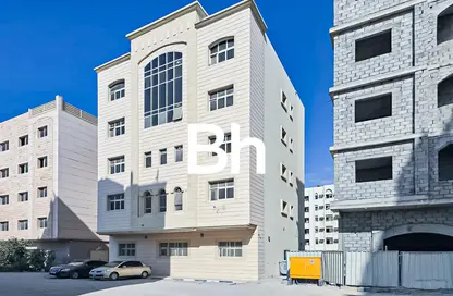 عمارة بالكامل للبيع في البطينة - الشارقة