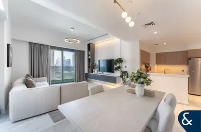 Apartment - 3 Bedrooms - 4 Bathrooms for rent in Act Towers - Opera District - Downtown Dubai - Dubai