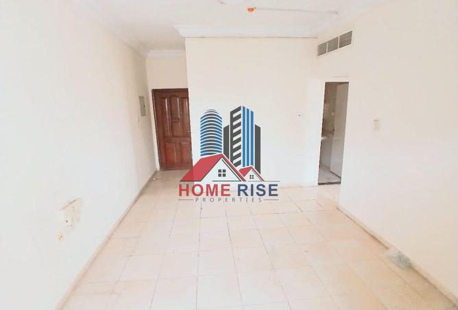 15011021 - Property Image 2