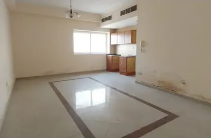 Apartment - Studio - 1 Bathroom for rent in Gulf Pearl Tower - Al Nahda - Sharjah