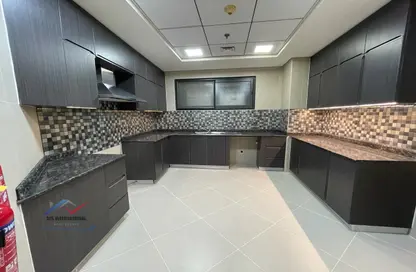 شقة - 3 غرف نوم - 5 حمامات للايجار في البرشاء 1 - البرشاء - دبي