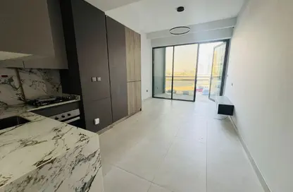 Apartment - Studio - 1 Bathroom for rent in Amal Tower - Dubai Sports City - Dubai