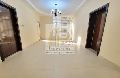 Apartment - 1 Bedroom - 2 Bathrooms for rent in Bin Khalid Building - Al Barsha 1 - Al Barsha - Dubai