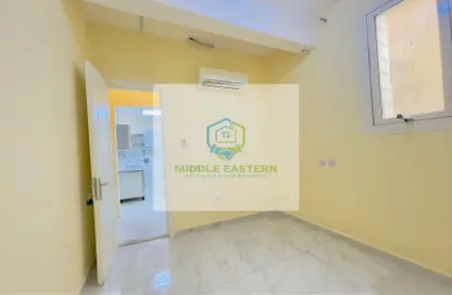 Empty Room image for: Apartment - 2 Bedrooms - 1 Bathroom for rent in Al Jazeera Sports and Cultural Club - Muroor Area - Abu Dhabi, Image 1