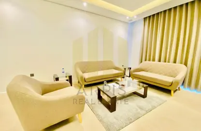 Apartment - 2 Bedrooms - 3 Bathrooms for rent in Diamond Building - Jumeirah Garden City - Al Satwa - Dubai