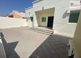 Villa - 3 bedrooms - 3 bathrooms for rent in Downtown Fujairah - Fujairah