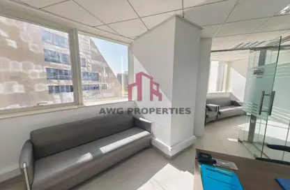 Office Space - Studio - 1 Bathroom for rent in Blue Tower - Sheikh Zayed Road - Dubai