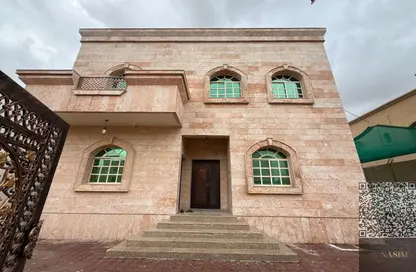 فيلا - 5 غرف نوم - 7 حمامات للايجار في 2 المويهات - المويهات - عجمان