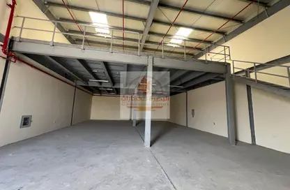 Warehouse - Studio - 1 Bathroom for rent in Al Sajaa Industrial - Al Sajaa - Sharjah