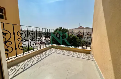 Apartment - 3 Bedrooms - 5 Bathrooms for rent in Al Mushrif - Abu Dhabi