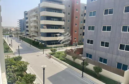 Apartment - 2 Bedrooms - 2 Bathrooms for sale in Tower 1 - Al Reef Downtown - Al Reef - Abu Dhabi