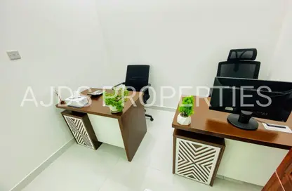 Office Space - Studio - 1 Bathroom for rent in Red Avenue - Al Garhoud - Dubai