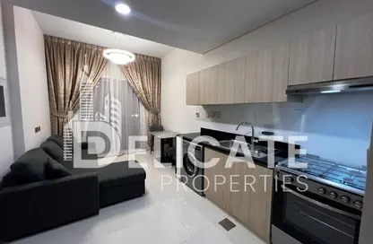 شقة - غرفة نوم - 1 حمام للايجار في نافيتاس أ - نافيتاز للاقامة و الشقق القندقية - داماك هيلز 2 - دبي