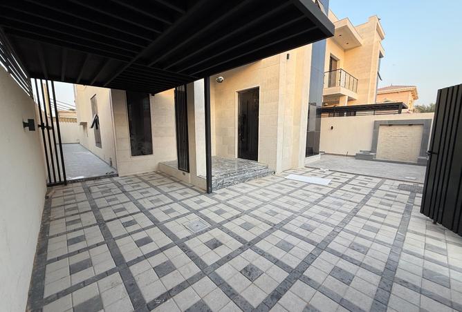 15323502 - Property Image 2