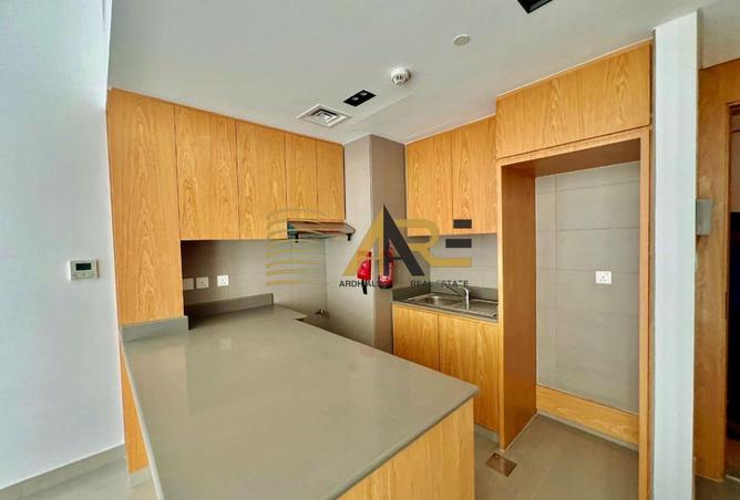 16000305 - Property Image 3