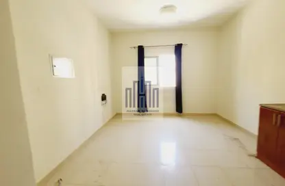 Apartment - Studio - 1 Bathroom for rent in Fire Station Road - Muwaileh - Sharjah