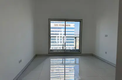 شقة - 3 غرف نوم - 3 حمامات للايجار في مجمع الريان - النهدة - الشارقة