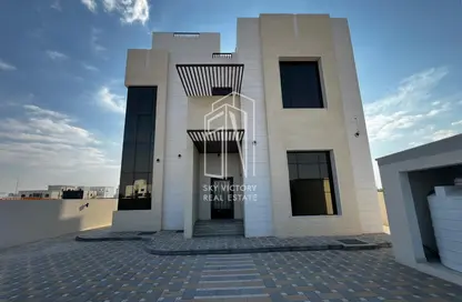 Villa - 5 Bedrooms - 6 Bathrooms for sale in Al Shamkha - Abu Dhabi