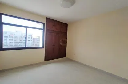 Apartment - 3 Bedrooms - 3 Bathrooms for rent in Al Kewaitat - Central District - Al Ain