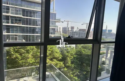 Apartment - Studio for rent in Golf Horizon Tower A - Golf Horizon - DAMAC Hills - Dubai