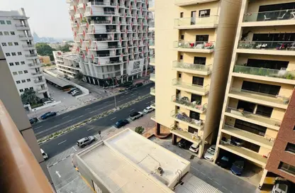 Apartment - Studio - 1 Bathroom for rent in Al Nayli Building - Dubai Silicon Oasis - Dubai