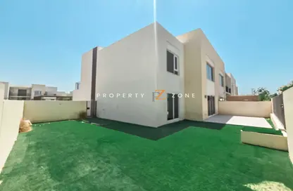 Apartment - 3 Bedrooms - 3 Bathrooms for rent in Urbana Stacked House Block 37 - EMAAR South - Dubai South (Dubai World Central) - Dubai