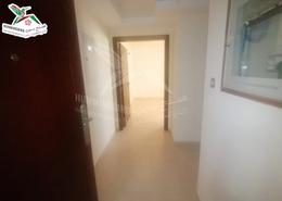Apartment - 3 bedrooms - 4 bathrooms for rent in Al Dafeinah - Asharej - Al Ain