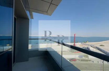 شقة - 2 غرف نوم - 3 حمامات للايجار في برج وجه البحر - شمس أبوظبي - جزيرة الريم - أبوظبي