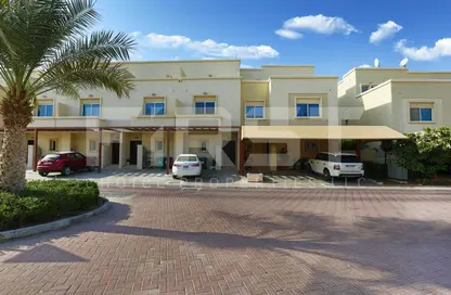 Villa - 5 Bedrooms - 6 Bathrooms for rent in Arabian Style - Al Reef Villas - Al Reef - Abu Dhabi