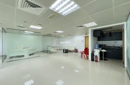 Office Space - Studio for rent in Jumeirah Business Centre 4 (JBC 4) - JLT Cluster N - Jumeirah Lake Towers - Dubai