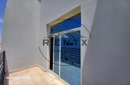 شقة - 4 غرف نوم - 4 حمامات للايجار في مدينة الرياض - أبوظبي