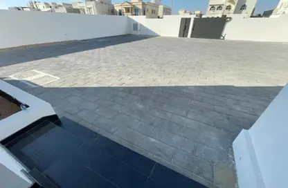 فيلا - 6 غرف نوم - 6 حمامات للايجار في مدينة الرياض - أبوظبي